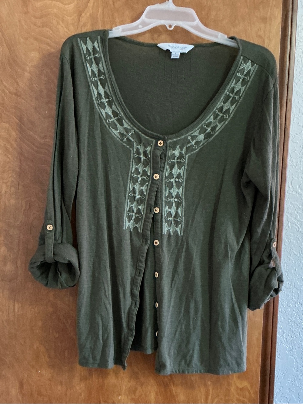 Great Northwest Clothing Company Olive Green Embroidered Button-Front Top